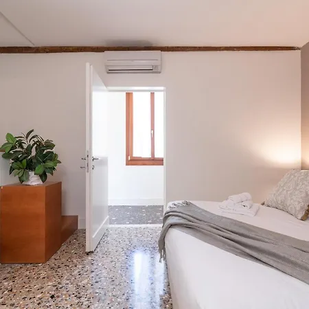 Casanova Deluxe By Wonderful Italy Venice