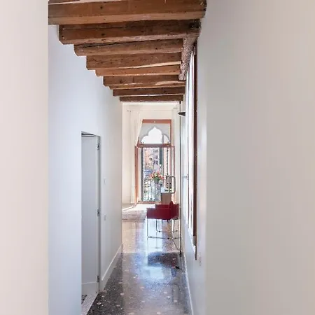 Casanova Deluxe By Wonderful Italy * Venice