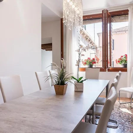 Apartment Casanova Deluxe By Wonderful Italy
