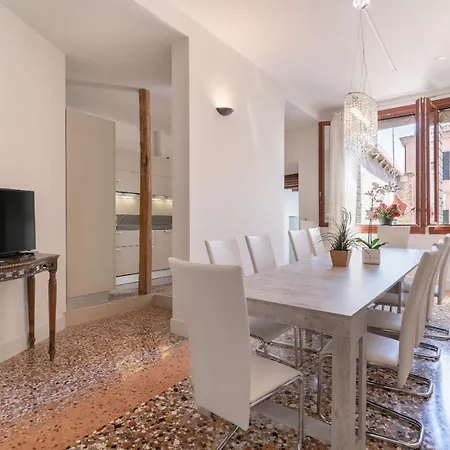 아파트 Casanova Deluxe By Wonderful Italy